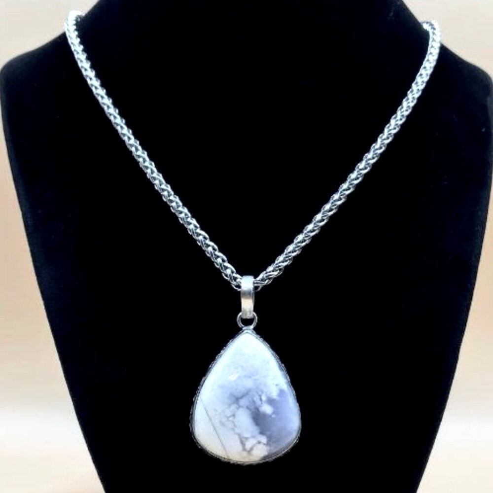 Silver-Tone Wheat Chain & Natural Stone Pendant Necklace